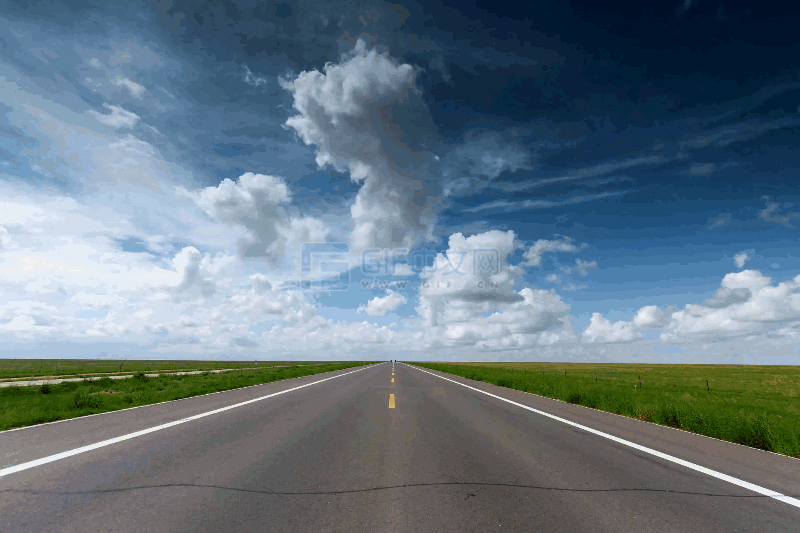 6286fa55b9a32.gif
